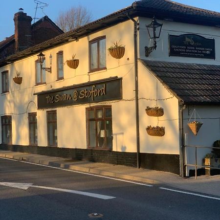 The Swan Inn Salisbury Wilton  Eksteriør bilde